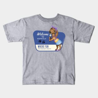 Cute Doxie Dog Singing where fun and mischief awaits Kids T-Shirt